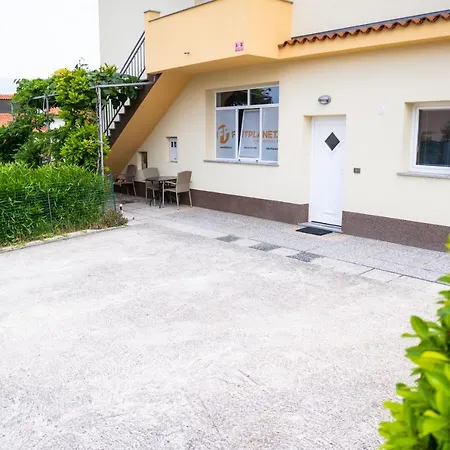 Apartment Dani